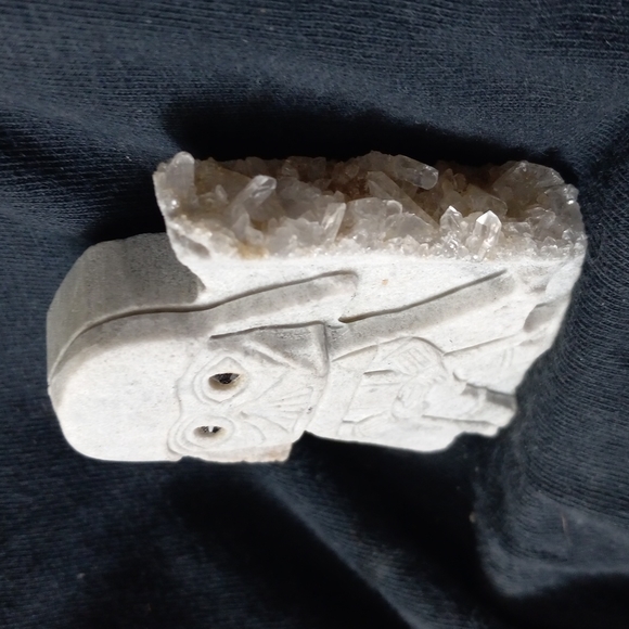 Gemstone healing stone carved out of Quartz  one of a kind Quartz stormtrooper - Picture 3 of 4